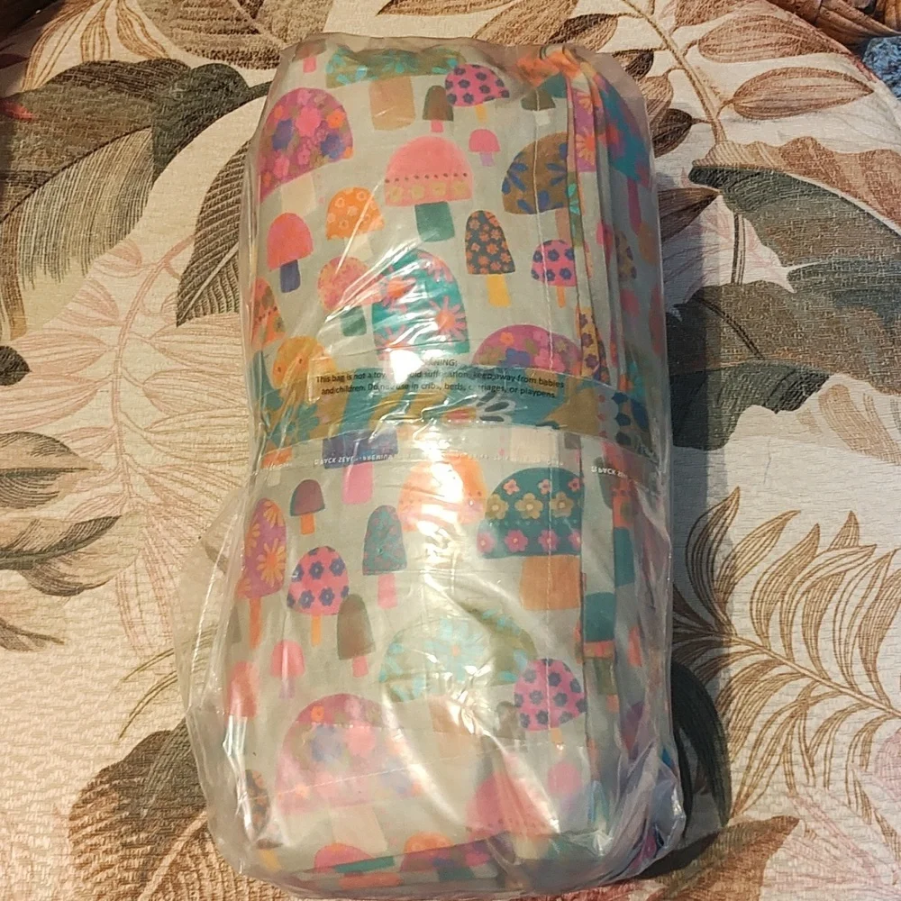 NATURAL LIFE: MUSHROOM ๐ BEDDING SHEETS - Picture 5 of 8